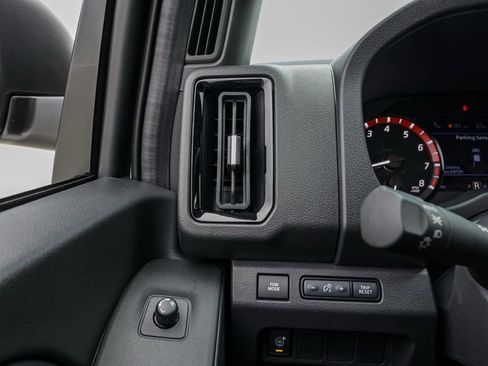 New 2026 Nissan Frontier Pro-X w/ Tow Package RWD image 33