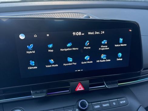 New 2026 Hyundai Elantra Sport image 25