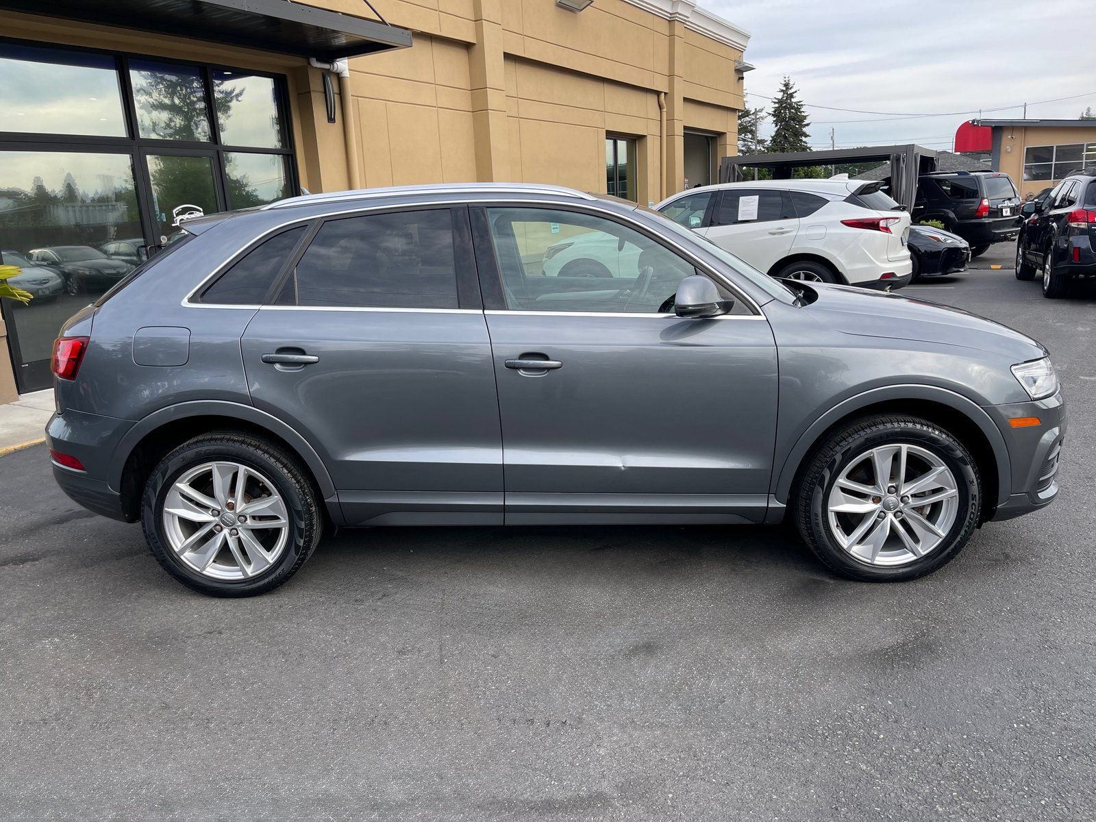 Used 2016 Audi Q3 2.0T Premium Plus AWD/4WD image 8