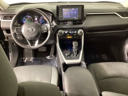 Used 2021 Toyota RAV4 XLE w/ XLE Grade Weather Package AWD/4WD image 34