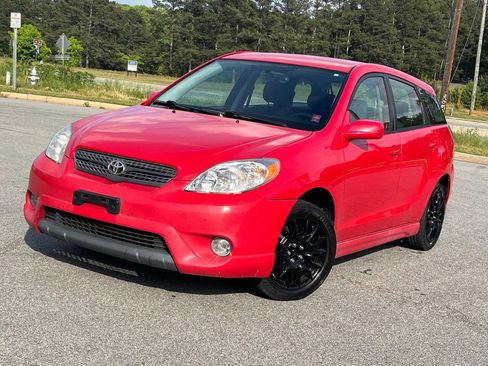 Used 2008 Toyota Matrix XR FWD image 1