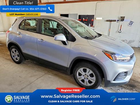 Used 2017 Chevrolet Trax LS FWD image 5