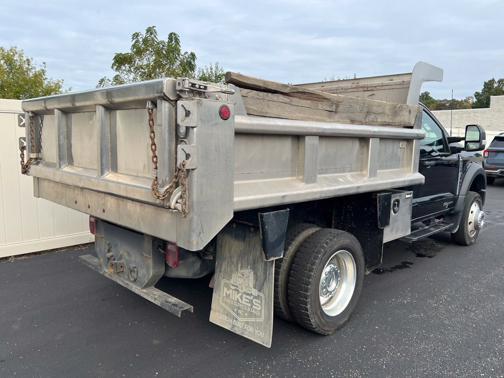 Used 2024 Ford F550 4x4 Regular Cab Super Duty w/ XLT Value Package image 3