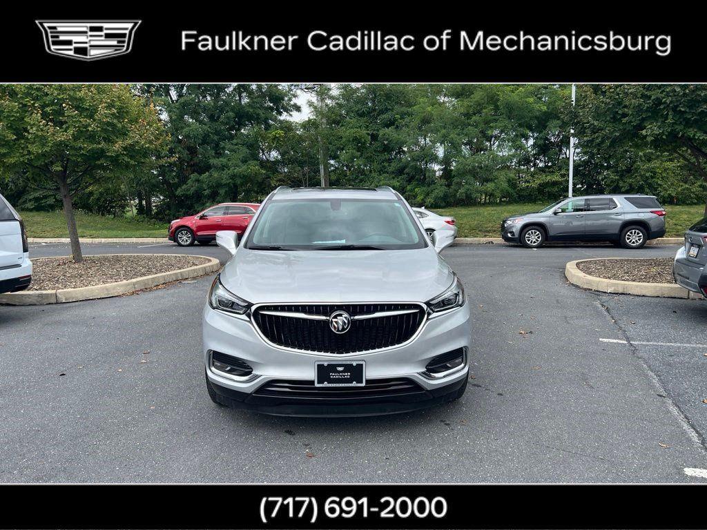 Used 2020 Buick Enclave Essence w/ Sound and Sites Package FWD image 13