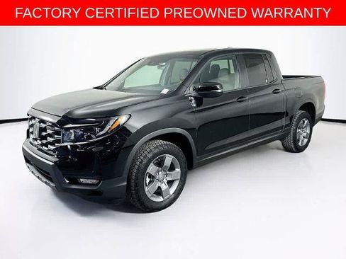 Used 2025 Honda Ridgeline TrailSport image 1