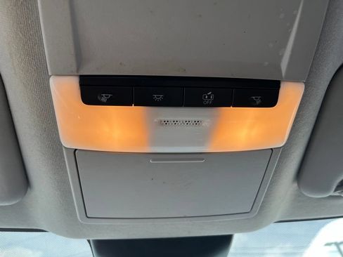 Used 2022 Nissan Sentra SV FWD image 24