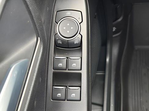 Used 2020 Ford Escape SEL AWD/4WD image 21