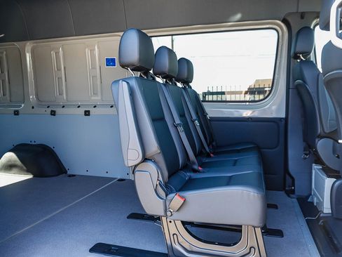 New 2026 Mercedes-Benz Sprinter 2500 image 17