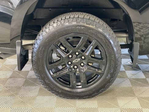 Certified 2025 Chevrolet Silverado 1500 RST w/ Convenience Package II AWD/4WD image 39