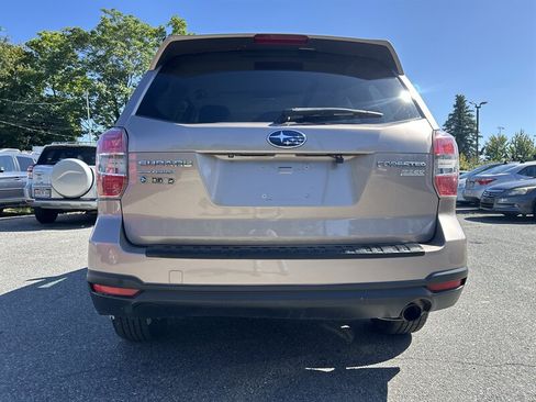 Used 2015 Subaru Forester 2.5i Limited AWD/4WD image 5