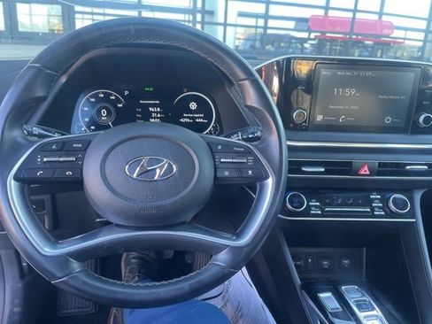 Used 2021 Hyundai Sonata SEL w/ Convenience Package image 6