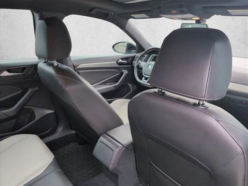 Used 2020 Volkswagen Jetta R-Line image 21