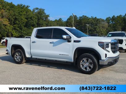 Used 2022 GMC Sierra 1500 SLT w/ SLT Convenience Package