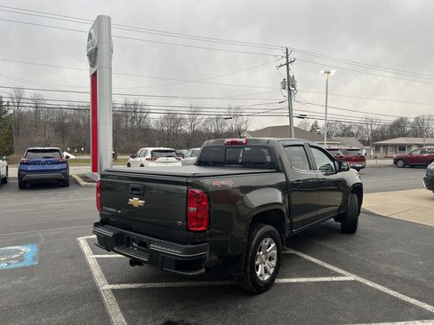 Used 2018 Chevrolet Colorado LT w/ LT Convenience Package image 10