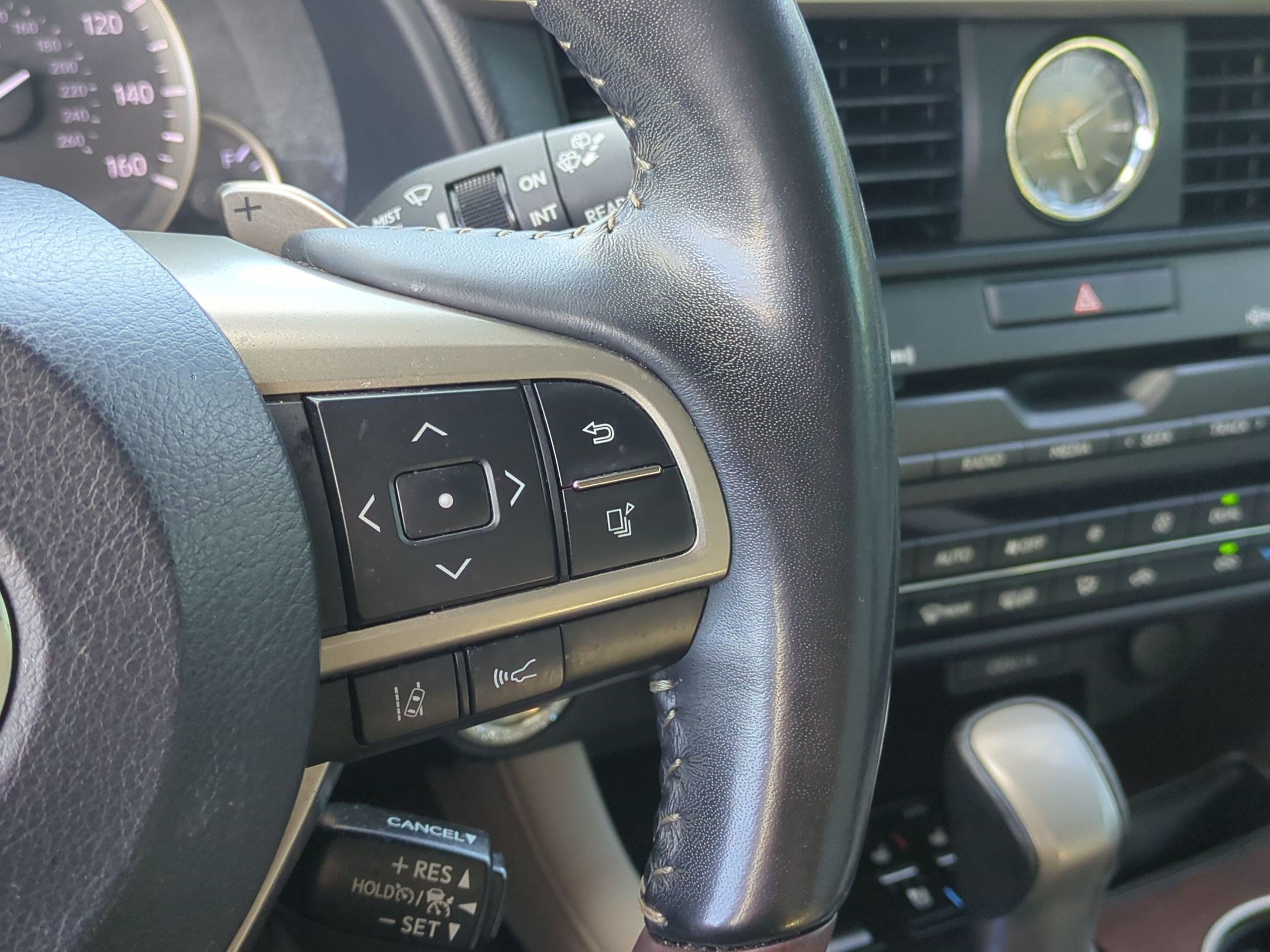 Used 2021 Lexus RX 350 FWD w/ Premium Package image 19