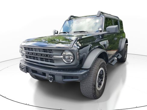 Used 2023 Ford Bronco Black Diamond w/ Sasquatch Package AWD/4WD image 3