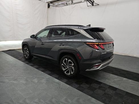 Used 2025 Hyundai Tucson Limited AWD/4WD image 6