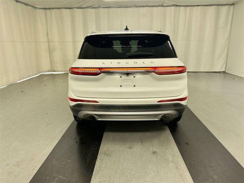 Used 2022 Lincoln Corsair AWD w/ Equipment Group 101A image 21