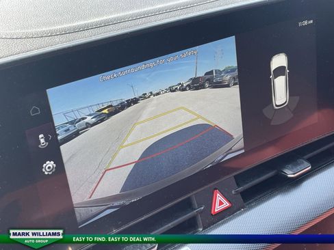 Used 2023 Kia Sportage SX image 18