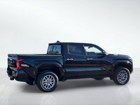Certified 2025 Toyota Tacoma Limited image 5