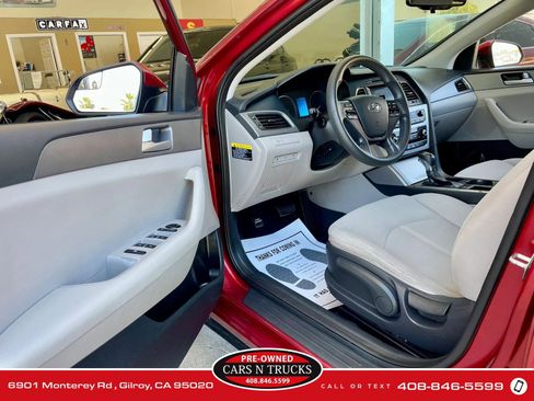 Used 2016 Hyundai Sonata SE FWD image 7