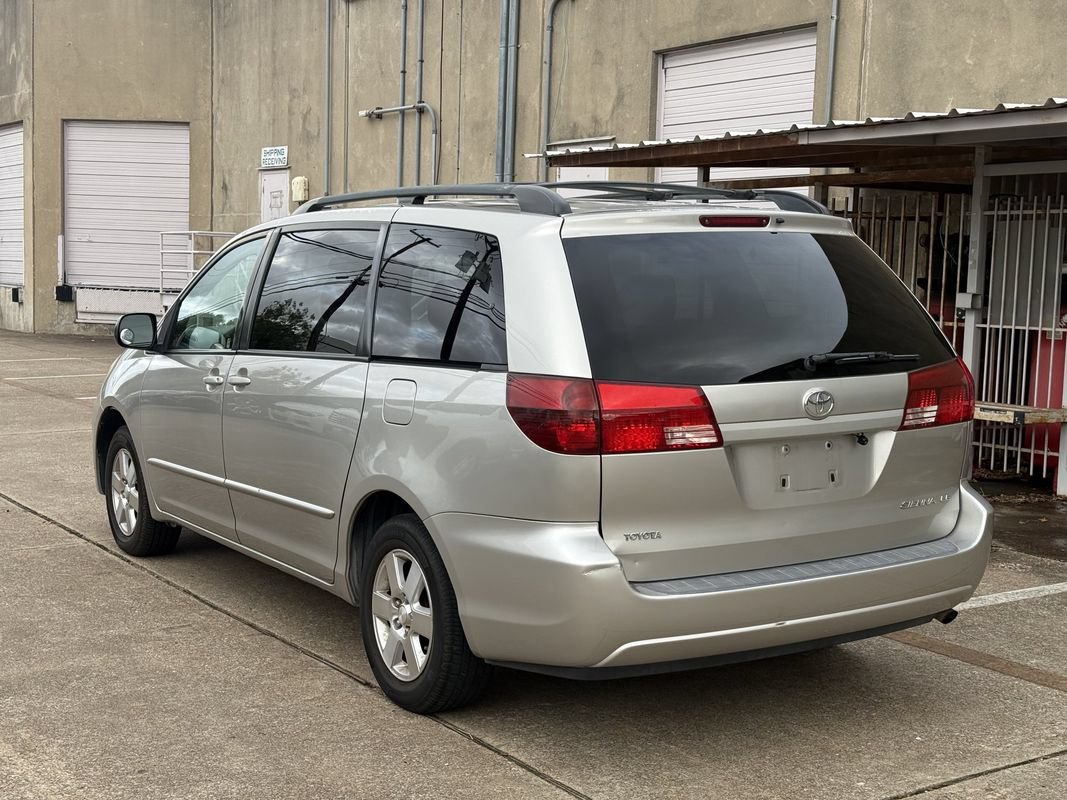 Used 2005 Toyota Sienna LE FWD image 6