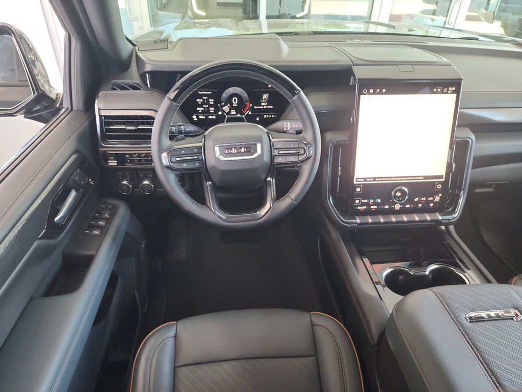 Certified 2025 GMC Yukon XL AT4 w/ AT4 Premium Plus Package AWD/4WD image 10