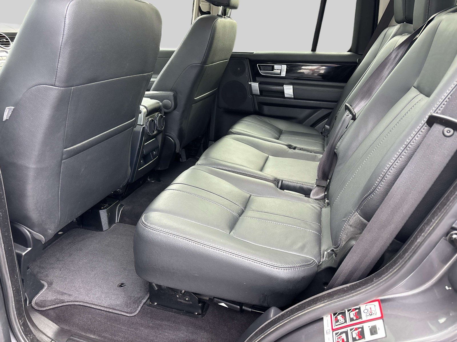 Used 2016 Land Rover LR4 HSE AWD/4WD image 10