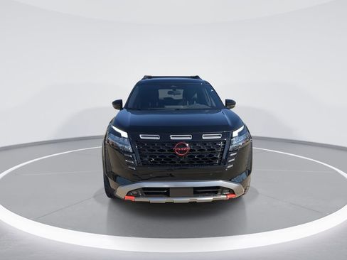 New 2026 Nissan Pathfinder Rock Creek image 3