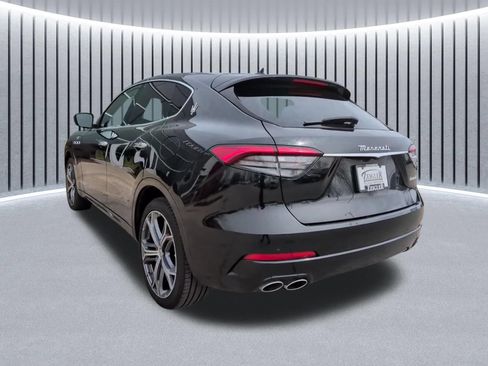 Used 2023 Maserati Levante GT AWD/4WD image 10