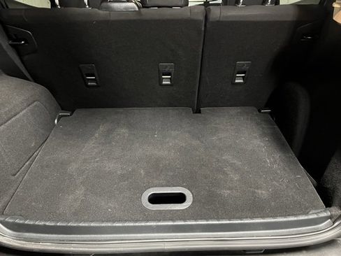 Used 2020 Ford EcoSport SE w/ SE Convenience Package image 21