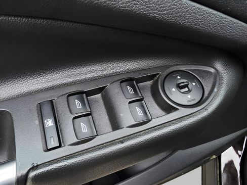 Used 2013 Ford Escape SE image 23