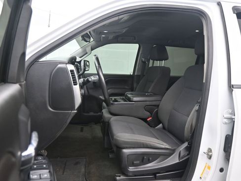 Used 2018 Chevrolet Silverado 1500 LT w/ All Star Edition image 14