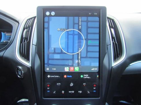 Used 2022 Ford Edge SEL w/ Sport Appearance Package image 10