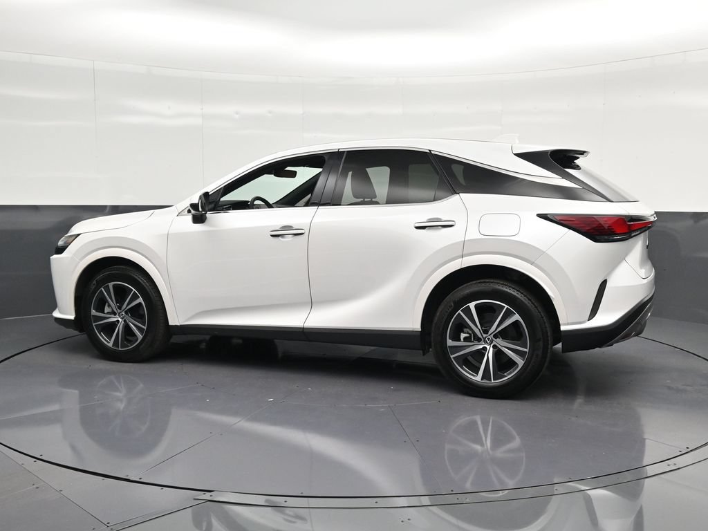 Used 2025 Lexus RX 350 FWD w/ Technology Package image 8