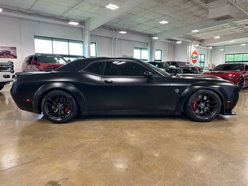 Used 2023 Dodge Challenger SRT Hellcat RWD image 9