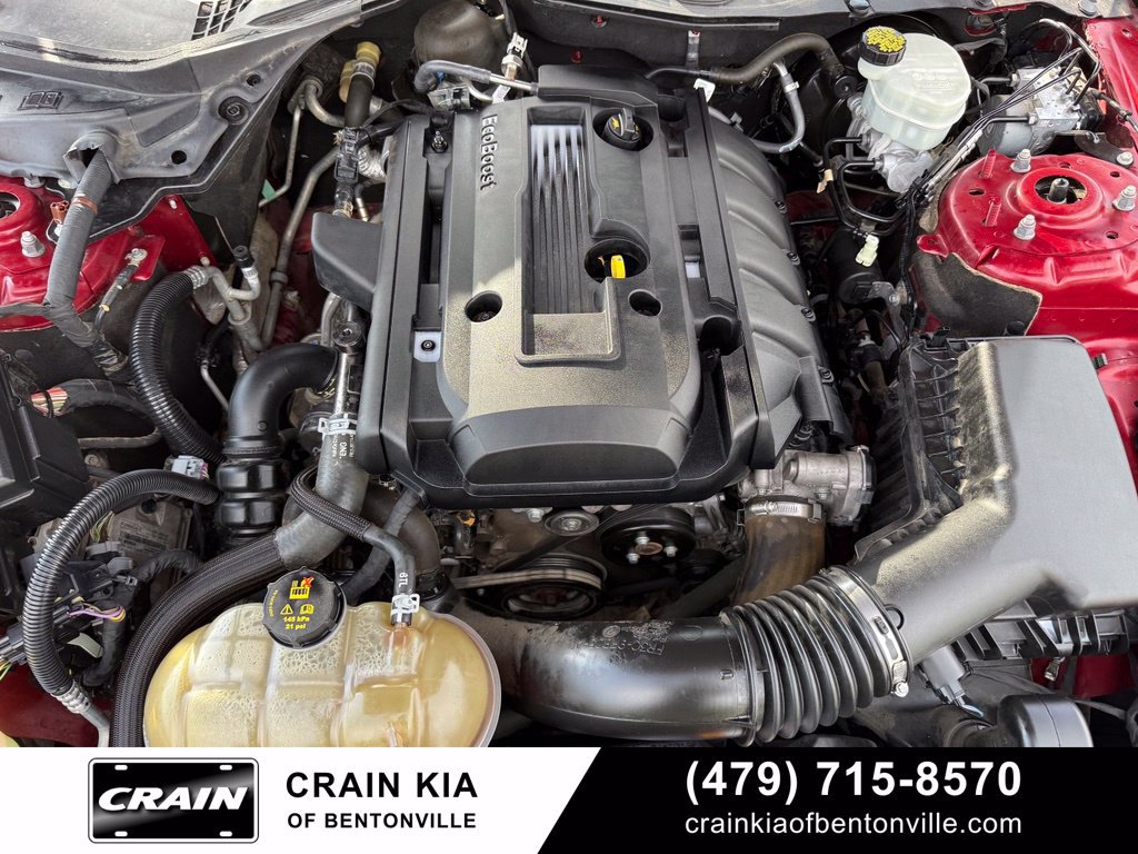 Used 2017 Ford Mustang Coupe RWD image 28