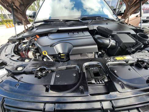 Used 2026 Land Rover Range Rover Evoque S image 28