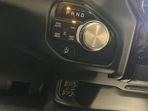 Used 2024 RAM 1500 Laramie image 22
