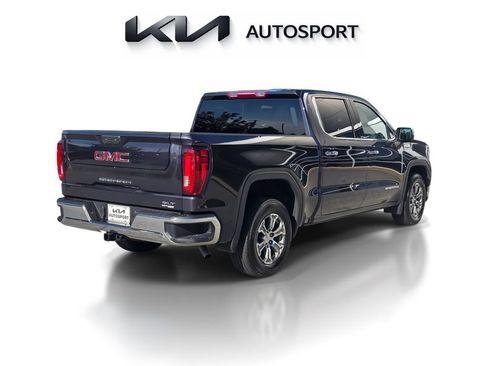 Used 2025 GMC Sierra 1500 SLT RWD image 8
