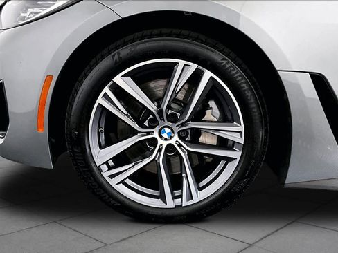 Used 2022 BMW 430i Gran Coupe w/ M Sport Package RWD image 11