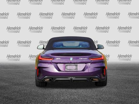 Certified 2025 BMW Z4 M40i w/ Premium Package image 7
