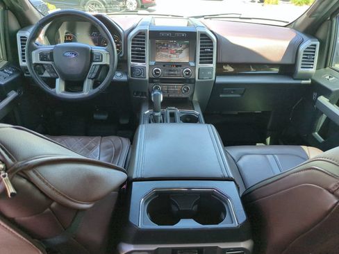 Used 2015 Ford F150 Platinum w/ Equipment Group 701A Luxury AWD/4WD image 14