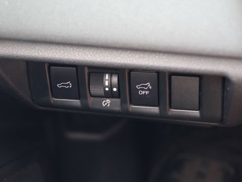 Used 2022 Subaru Outback Premium AWD/4WD image 14