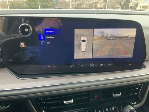 New 2026 Chevrolet Tahoe LS image 21