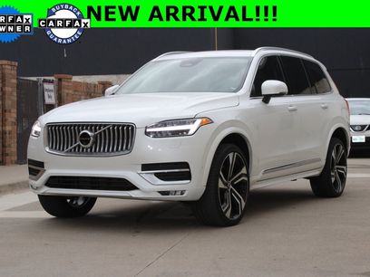 Used 2025 Volvo XC90 B6 Ultra w/ Lounge Package
