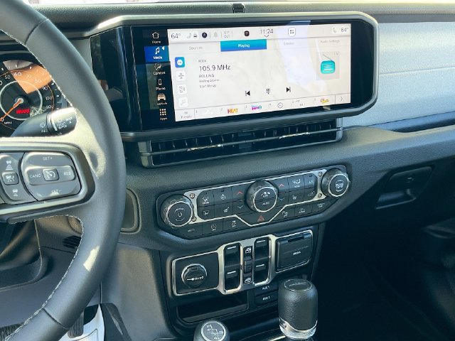 New 2026 Jeep Gladiator Sport AWD/4WD image 14
