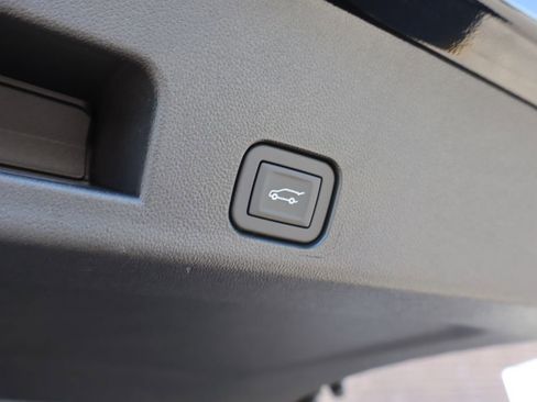 New 2026 Chevrolet Traverse RS AWD/4WD image 45