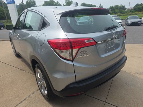 Used 2020 Honda HR-V LX image 7