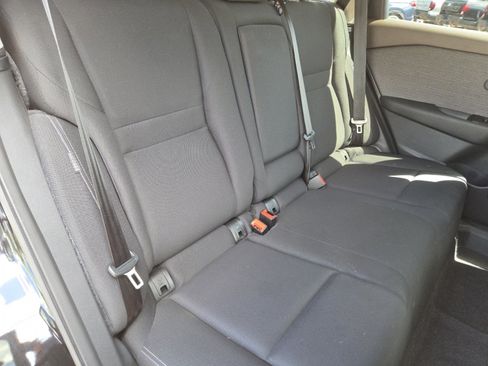Used 2023 Nissan Rogue S AWD/4WD image 19